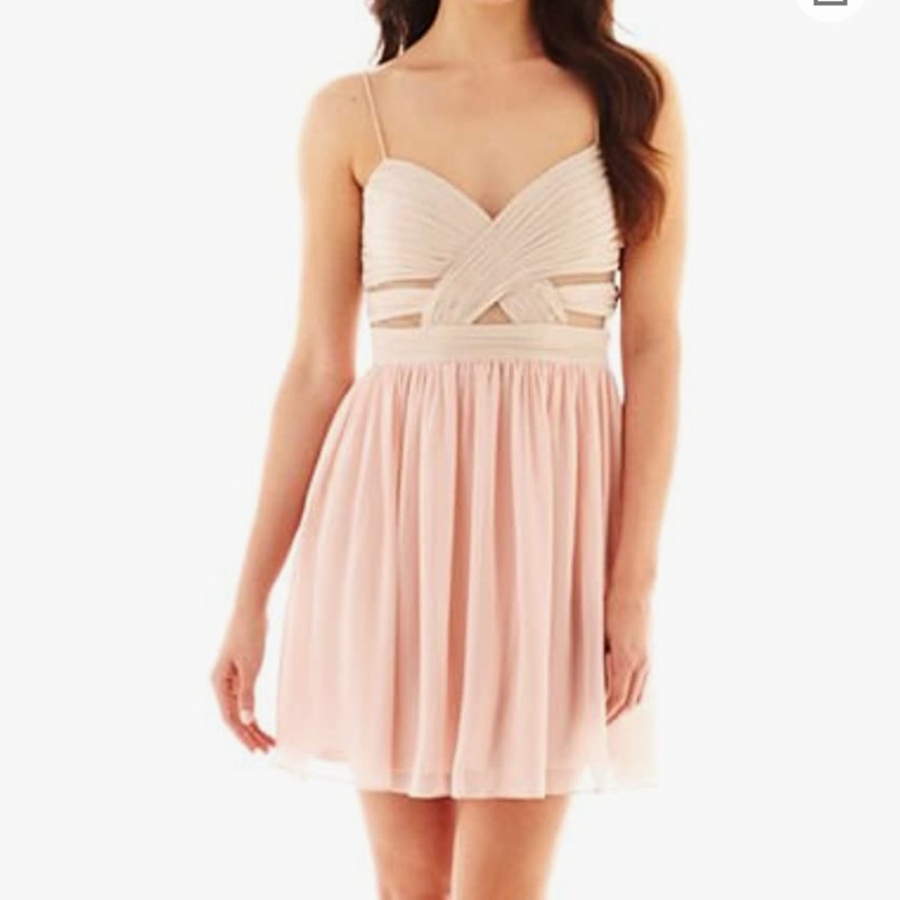 Hailey Logan by Adrianna Papell Junior Short Mesh Inset Dress